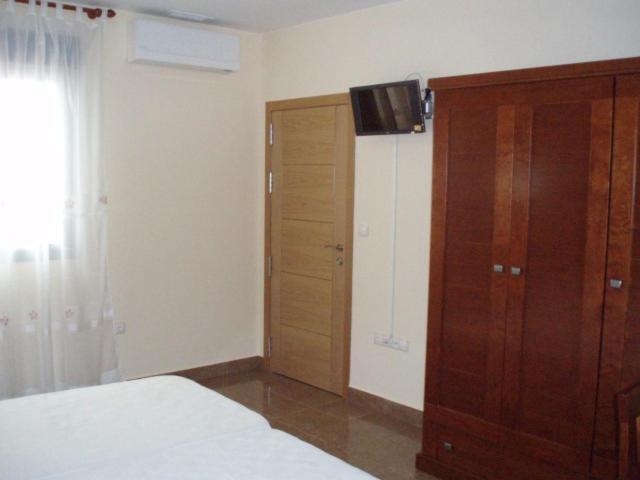 Hostal El Altozano Montánchez Εξωτερικό φωτογραφία