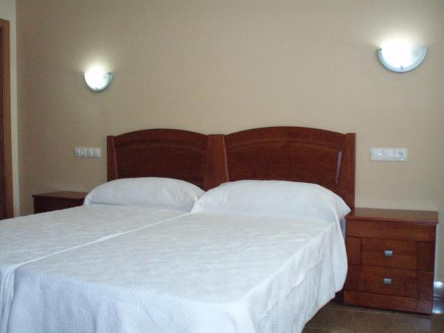 Hostal El Altozano Montánchez Εξωτερικό φωτογραφία